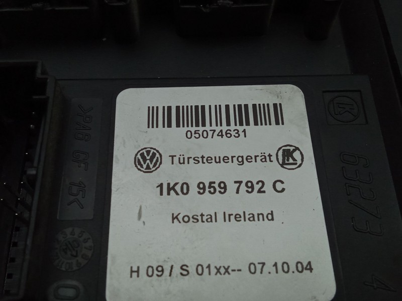 Recambio de motor elevalunas delantero derecho para skoda octavia berlina (1z3) 2.0 tdi referencia OEM IAM 1K0959792C  