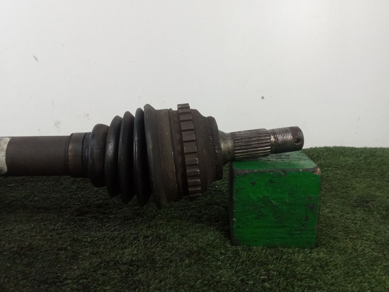 Recambio de transmision delantera izquierda para citroën xsara (n1) 1.4 i referencia OEM IAM  640MM 