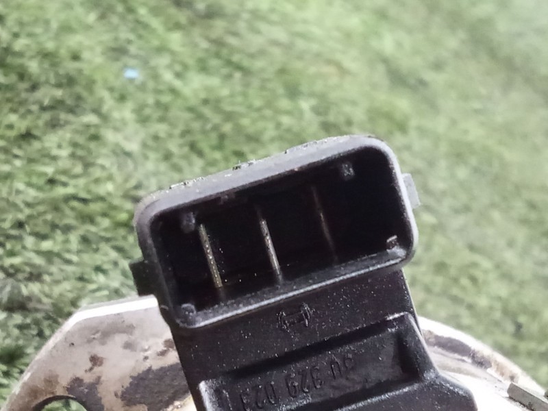 Recambio de delco para seat ibiza i (21a) 1.2 referencia OEM IAM 0233702102 3.PINES 