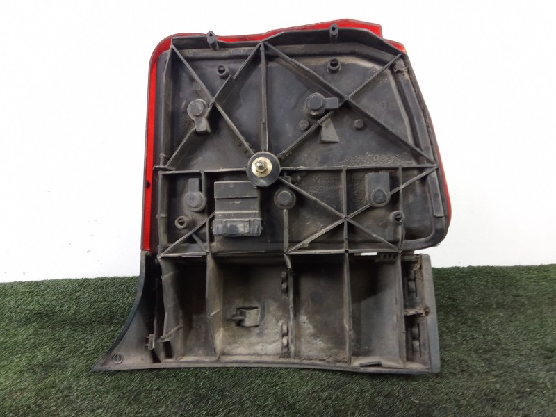 Recambio de piloto trasero izquierdo para citroën zx (n2) 1.9 td referencia OEM IAM  6.PINES VERDE