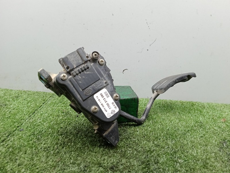 Recambio de potenciometro pedal para opel vivaro a furgoneta (x83) 2.0 cdti (f7) referencia OEM IAM 7700313060 6.PINES 