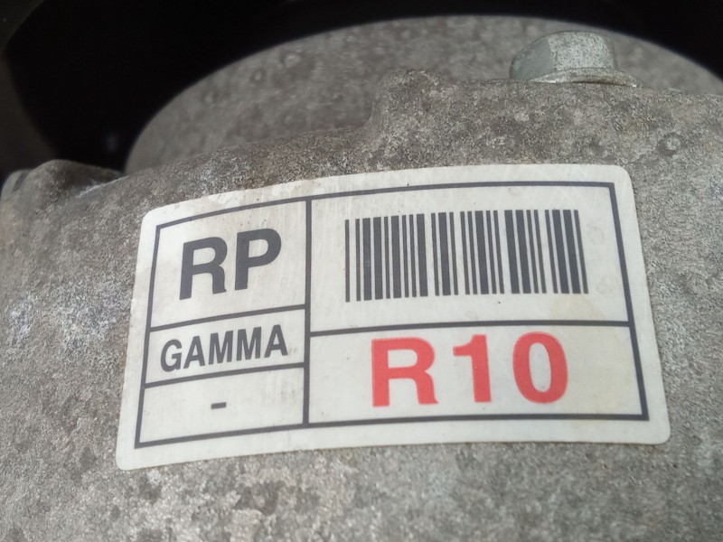 Recambio de compresor aire acondicionado para kia carens iv 1.6 gdi referencia OEM IAM CA500PNBAA15 2.PINES 