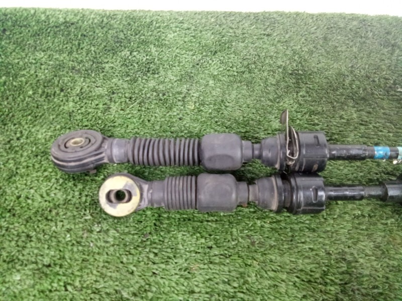 Recambio de varillaje cambio para kia carens iv 1.6 gdi referencia OEM IAM 43700A4010 6 VELOCIDADES 