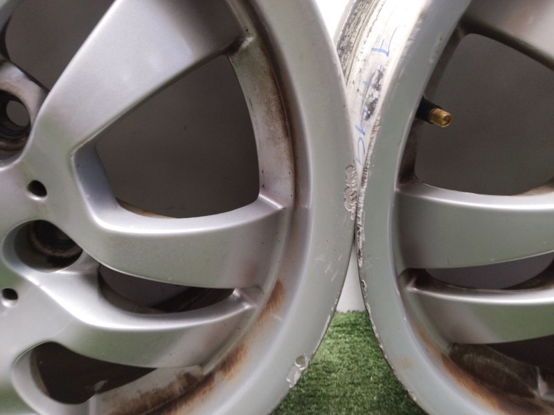 Recambio de juego llantas para bmw 3 (e90) 320 d referencia OEM IAM 6765762  16´´PULGADAS