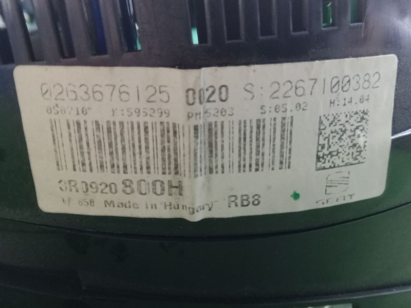 Recambio de cuadro instrumentos para seat exeo (3r2) 2.0 tdi referencia OEM IAM 1036902643 2 CONECTORES 