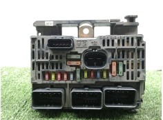 Recambio de caja reles / fusibles para peugeot 407 (6d_) 2.0 hdi 135 (6drhrh, 6drhre, 6drhrg, 6drhrj) referencia OEM IAM S118983