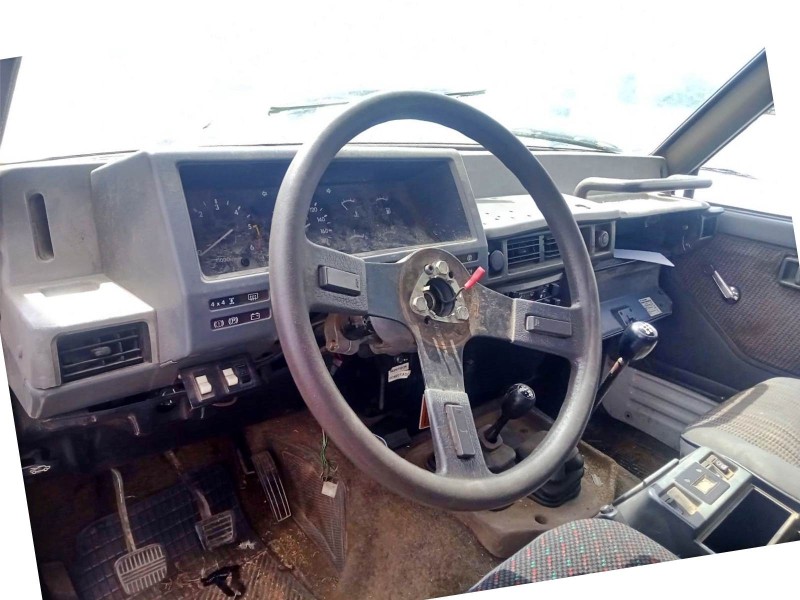 nissan patrol iii/2 station wagon (w260) del año 1990