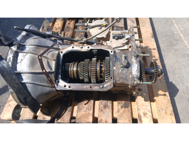 Recambio de caja cambios para toyota land cruiser hardtop (_j7_) 2.4 td (lj70_) referencia OEM IAM   
