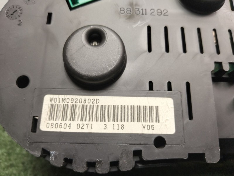 Recambio de cuadro instrumentos para seat leon (1m1) 1.9 tdi referencia OEM IAM 88311292 2 CONECTORES 