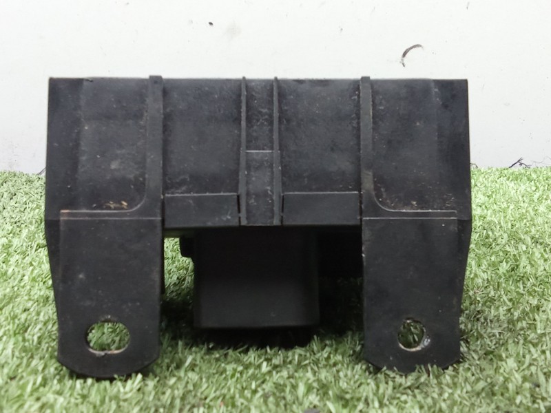 Recambio de caja precalentamiento para mercedes-benz sprinter 4-t caja/chasis (b904) 416 cdi referencia OEM IAM A6489000100  