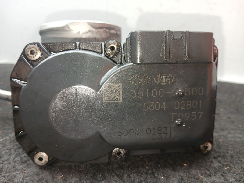 Recambio de caja mariposa para kia carens iv 1.6 gdi referencia OEM IAM 351002B300  6 PINES
