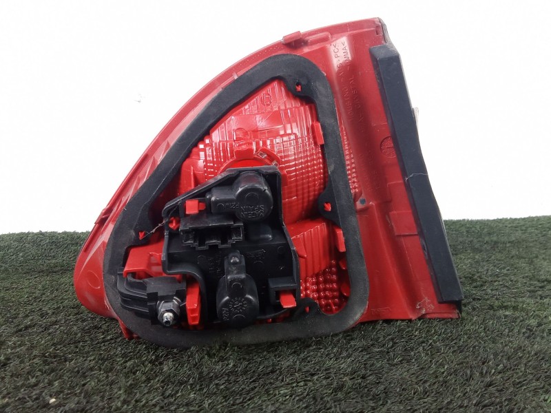 Recambio de piloto trasero derecho interior para seat exeo (3r2) 2.0 tdi referencia OEM IAM 89320241  