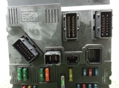 Recambio de caja reles / fusibles para citroën xsara picasso (n68) 2.0 hdi referencia OEM IAM S118085320 BSI  2