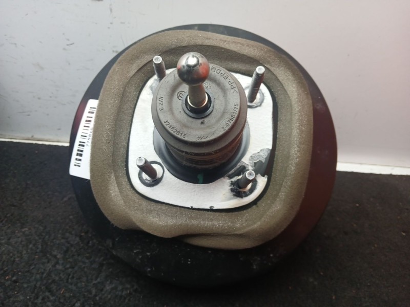 Recambio de servofreno para citroën c3 iii (sx) 1.2 puretech 82 referencia OEM IAM 9811514380 - 88MLE4 - 2596603  