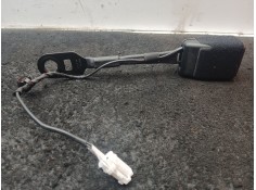 Recambio de enganche cinturon delantero izquierdo para citroën c3 iii (sx) 1.2 puretech 82 referencia OEM IAM 6331540ETB - 25622