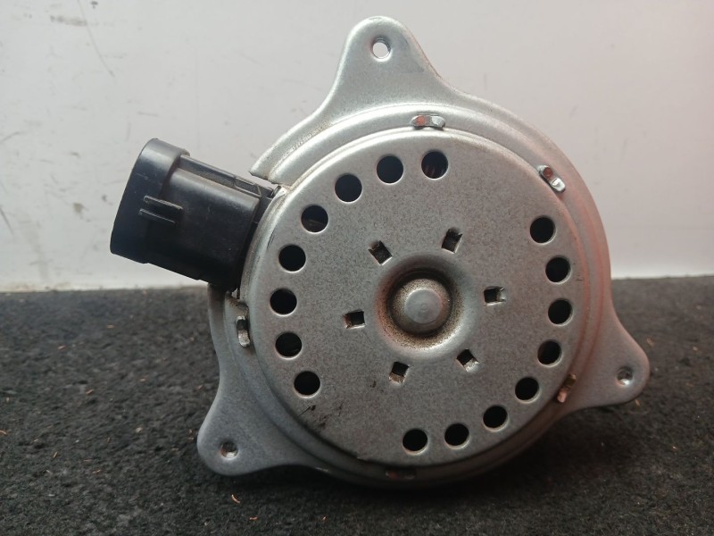 Recambio de electroventilador para citroën c3 iii (sx) 1.2 puretech 82 referencia OEM IAM M159984 - 8023M00007  