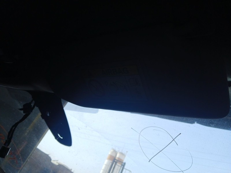 Recambio de parasol derecho para citroën c3 iii (sx) 1.2 puretech 82 referencia OEM IAM   