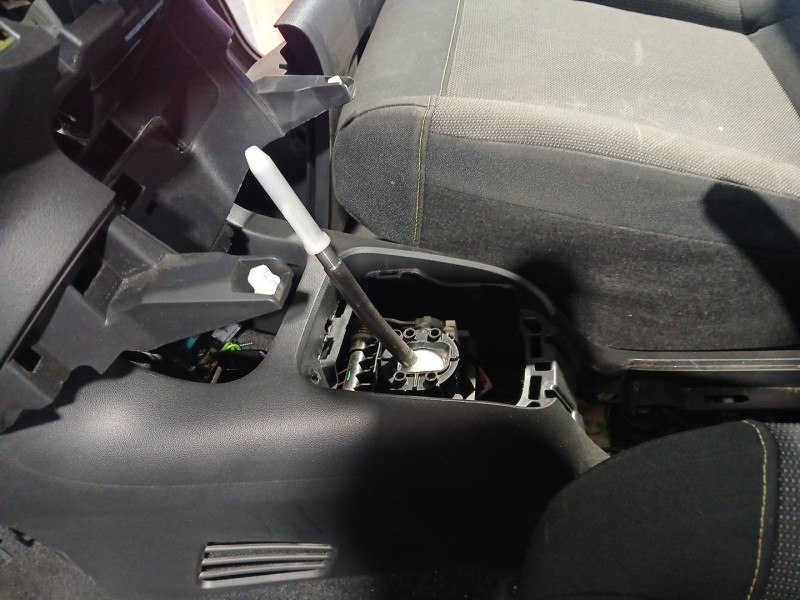 Recambio de palanca cambio para citroën c3 iii (sx) 1.2 puretech 82 referencia OEM IAM   