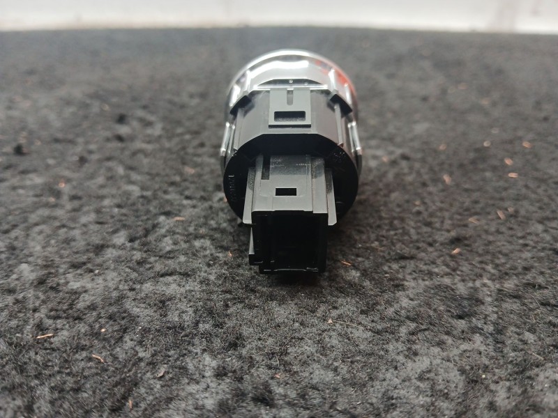 Recambio de boton start/stop para citroën c3 iii (sx) 1.2 puretech 82 referencia OEM IAM 9827205180  