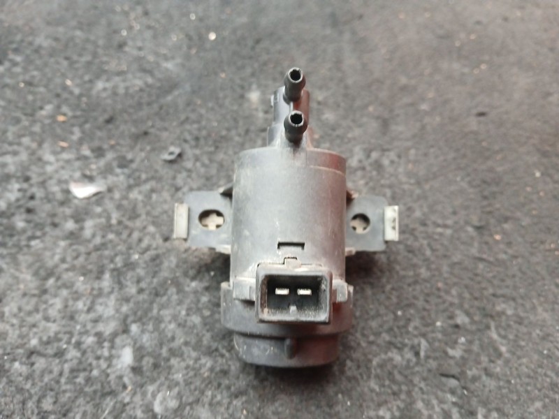 Recambio de valvula aire adicional para opel vivaro a furgoneta (x83) 2.0 cdti (f7) referencia OEM IAM 770113071  