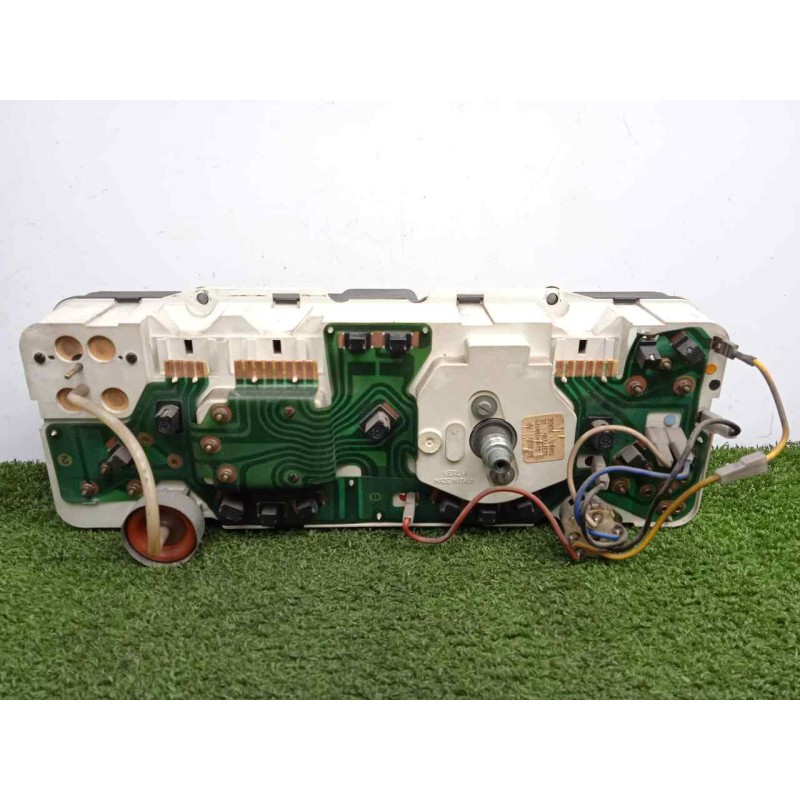 Recambio de cuadro instrumentos para lancia gamma 2.5 referencia OEM IAM 82377106  