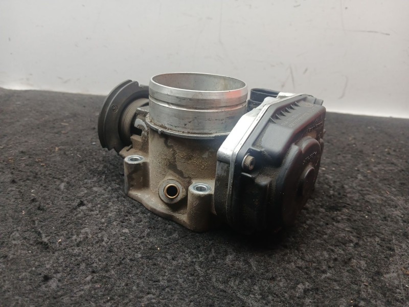 Recambio de caja mariposa para seat leon (1m1) 1.6 referencia OEM IAM 06A133064J VDO 