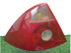 Recambio de piloto trasero izquierdo para ford mondeo berlina (ge) 2.0 tdci td cat referencia OEM IAM  00-03 CON.TARAS