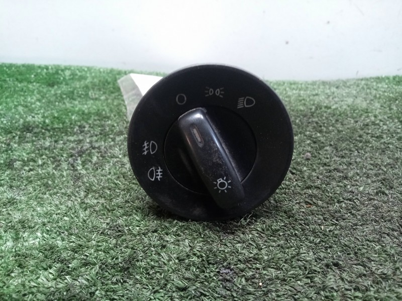 Recambio de interruptor luces para skoda octavia berlina (1z3) 1.6 referencia OEM IAM 1Z0941431G 2.NIEBLAS 