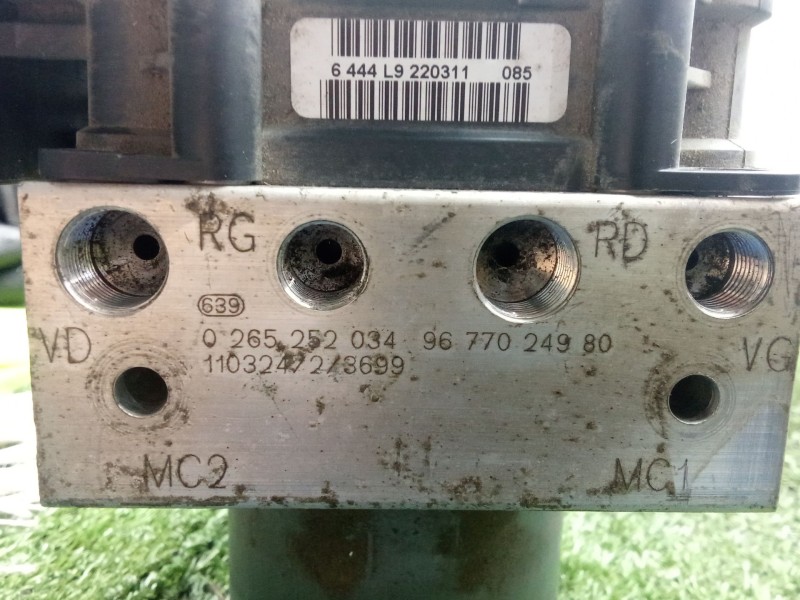 Recambio de abs para citroën c4 ii (nc_) 1.6 hdi 90 referencia OEM IAM 9677024880  