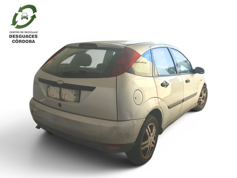 ford focus i sedán (dfw) del año 2001