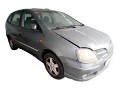 nissan almera tino (v10) del año 2004 2