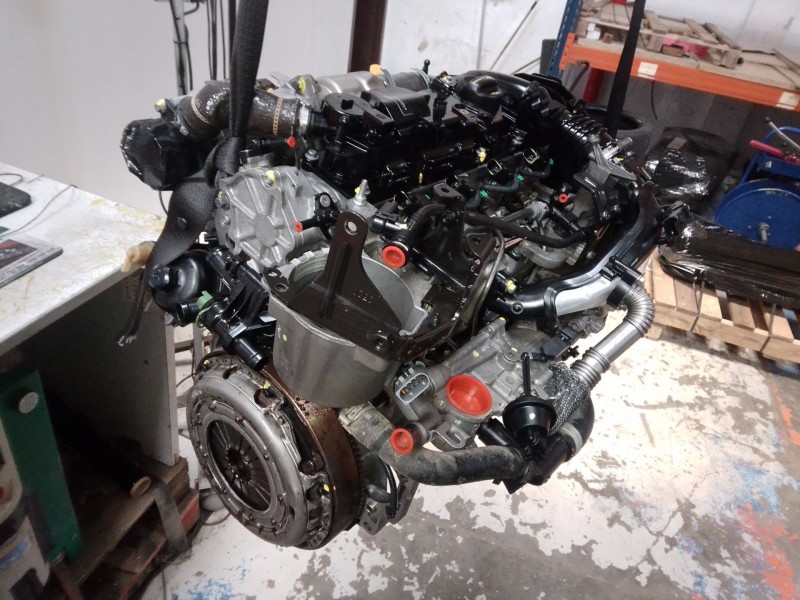 Recambio de motor completo para volvo s40 ii (544) d2 referencia OEM IAM D4162T BOMBA INY : CONTINENTAL 