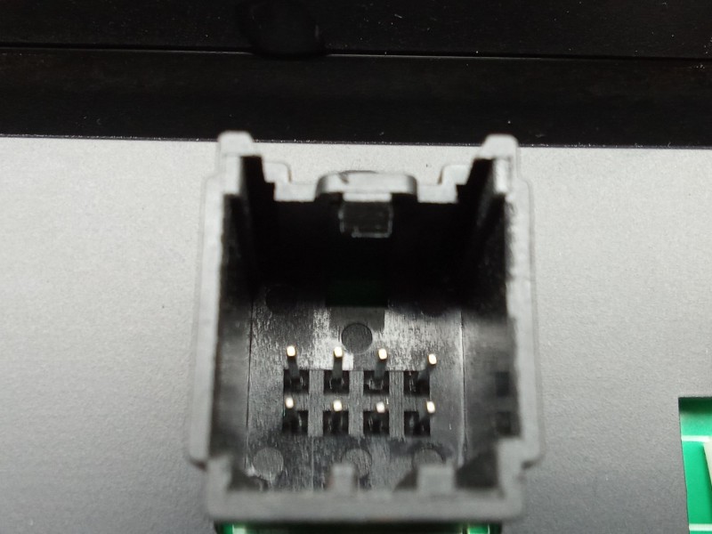 Recambio de pantalla multifuncion para ford fiesta vi (cb1, ccn) 1.25 referencia OEM IAM  UNIVERSAL 