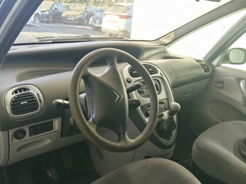 citroën xsara picasso (n68) del año 2007
