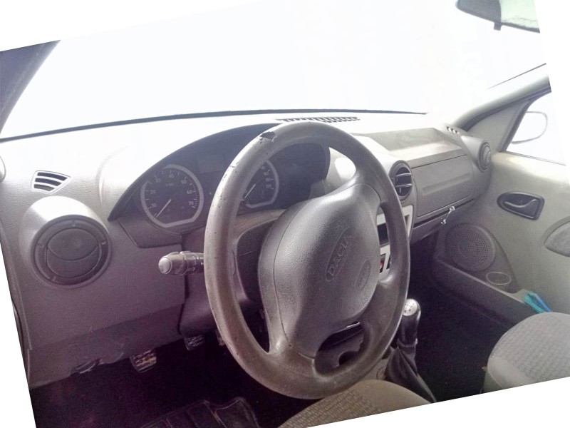 dacia logan (ls_) del año 2007