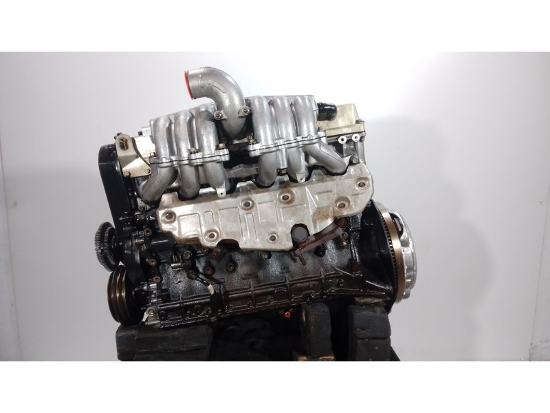 Recambio de motor completo para nissan patrol iii/2 station wagon (w260) 2.8 td referencia OEM IAM RD28 atmosférico 