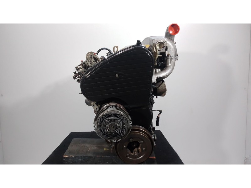 Recambio de motor completo para nissan patrol iii/2 station wagon (w260) 2.8 td referencia OEM IAM RD28 atmosférico 