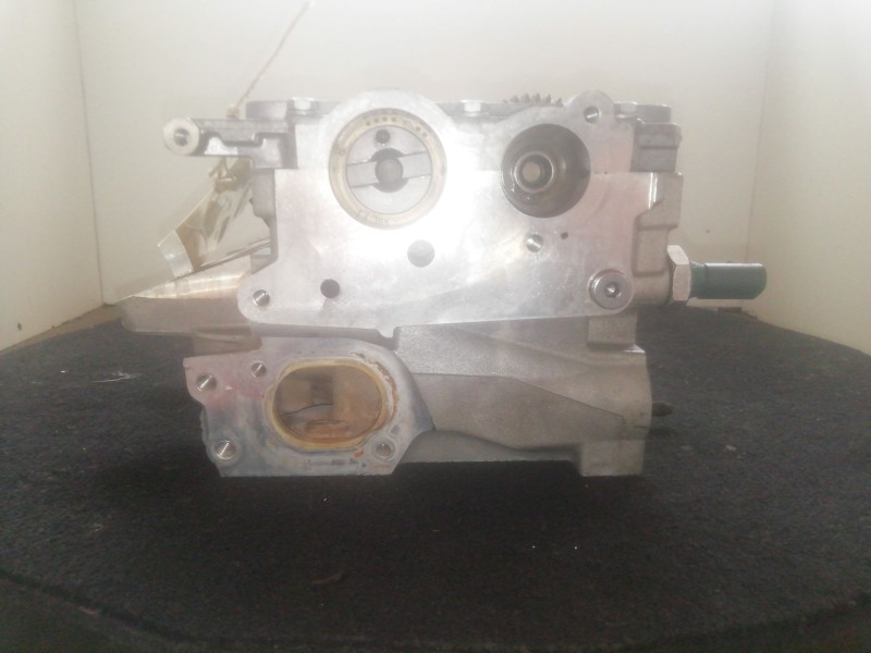 Recambio de culata para volkswagen golf vi (5k1) 1.6 tdi referencia OEM IAM 03L103373A  