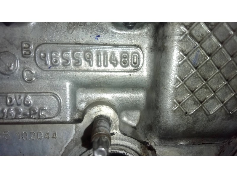 Recambio de culata para peugeot 5008 (0u_, 0e_) 1.6 hdi referencia OEM IAM REF: 9655911480  