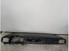 Recambio de salpicadero para citroën c3 iii (sx) 1.2 puretech 82 referencia OEM IAM  GRIS 5 PUERTAS