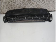 Recambio de rejilla delantera para citroën c3 iii (sx) 1.2 puretech 82 referencia OEM IAM 9833504580 - 9833504680  