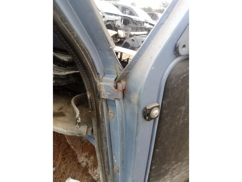 Recambio de puerta delantera derecha para citroën dyane referencia OEM IAM  TARA 