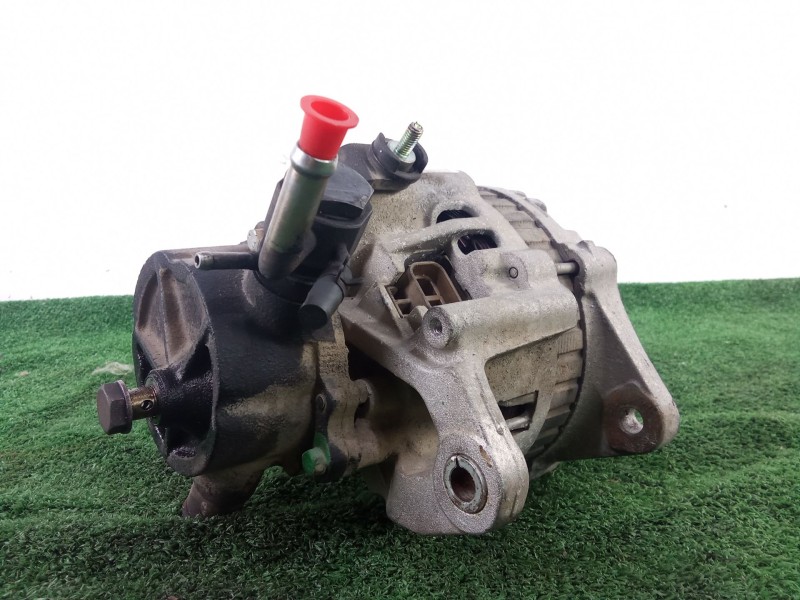 Recambio de alternador para nissan patrol (k/w260) 2.8 diesel referencia OEM IAM ANM35429 70AMP POLEA.FIJA