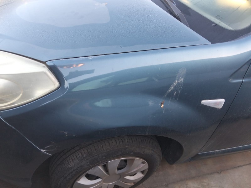 Recambio de aleta delantera izquierda para dacia sandero (bs_) 1.2 16v referencia OEM IAM   