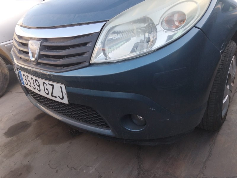 Recambio de paragolpes delantero para dacia sandero (bs_) 1.2 16v referencia OEM IAM   