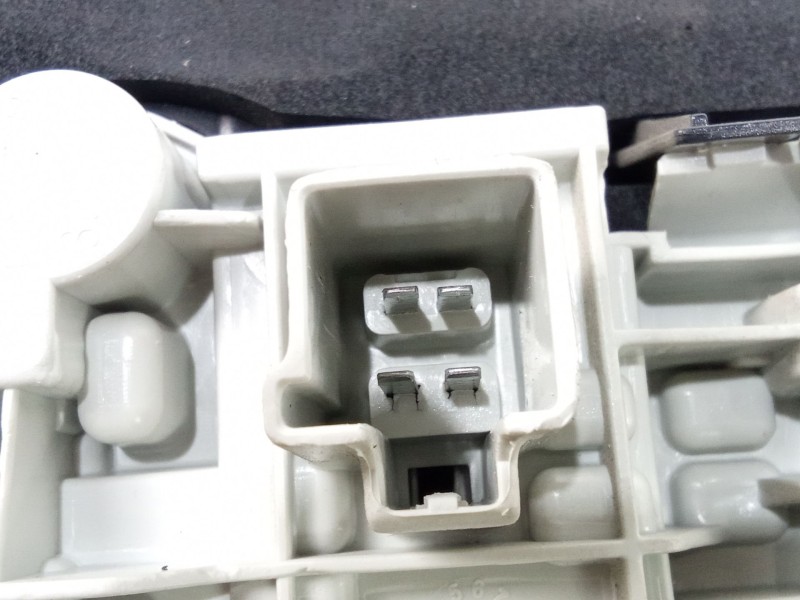 Recambio de piloto trasero derecho para volvo v50 (545) 1.6 d referencia OEM IAM   