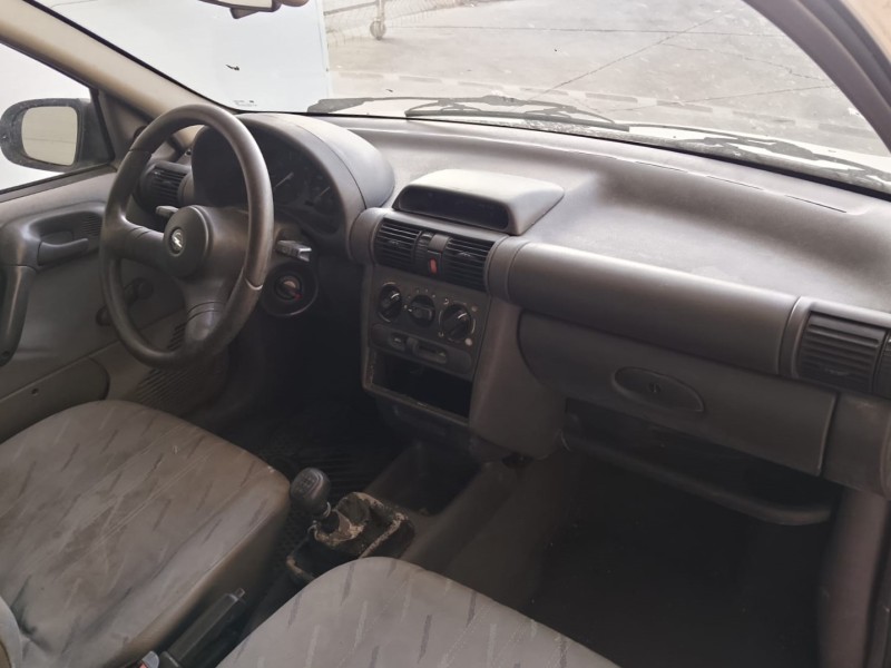 opel corsa b (s93) del año 1994