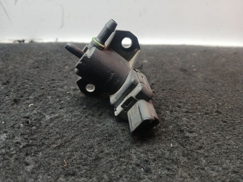 Recambio de valvula de vacio para ford transit courier b460 monospace 1.5 ecoblue referencia OEM IAM 9688124580  