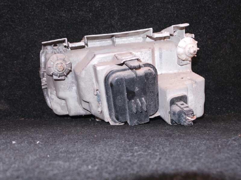 Recambio de faro derecho para volkswagen polo berlina (6n1) referencia OEM IAM  95-00 