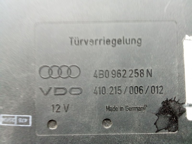 Recambio de centralita cierre para audi allroad quattro (4b5) 2.5 v6 24v tdi referencia OEM IAM 4B0962258N  